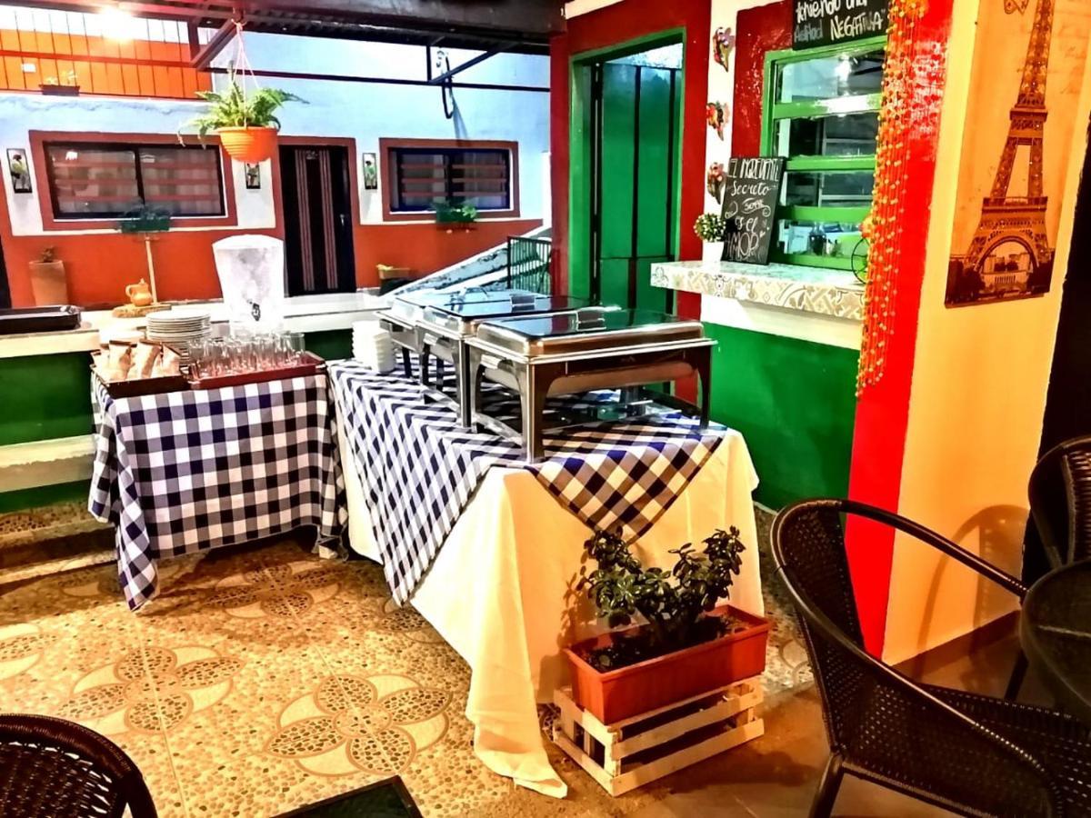 Finca Turistica Santa Clara Hostel Calarca Bagian luar foto