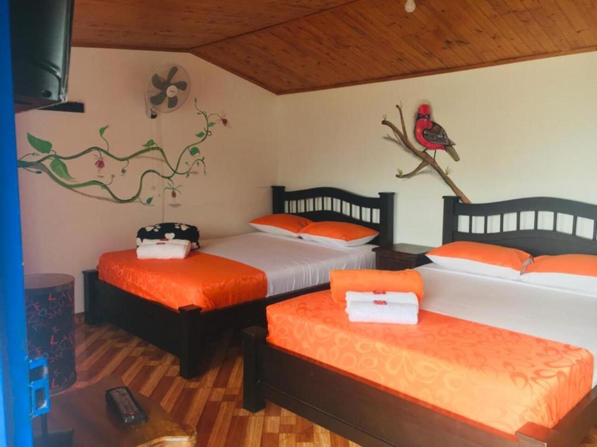 Finca Turistica Santa Clara Hostel Calarca Bagian luar foto