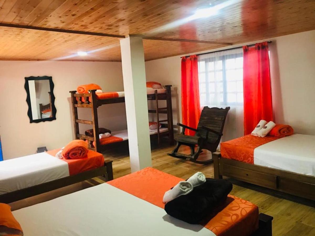 Finca Turistica Santa Clara Hostel Calarca Bagian luar foto