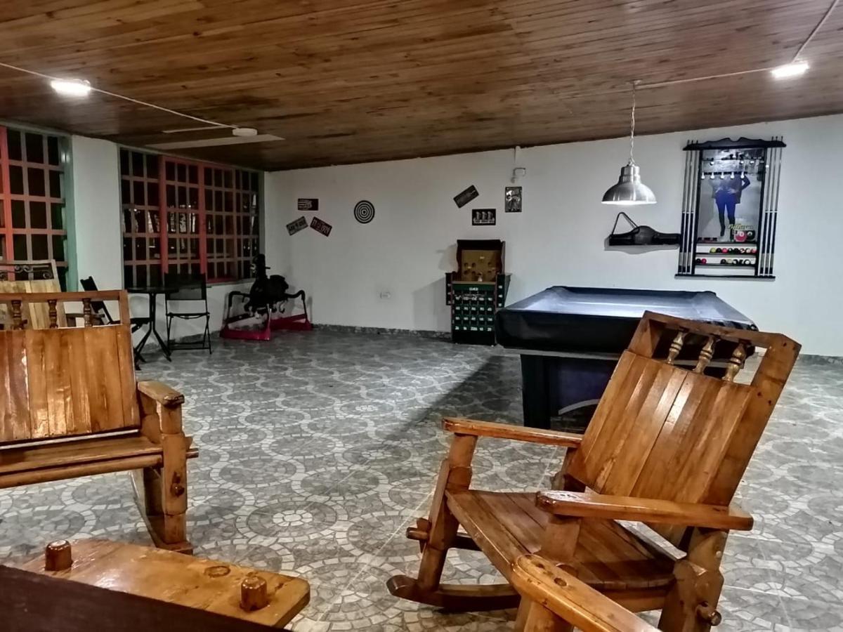 Finca Turistica Santa Clara Hostel Calarca Bagian luar foto